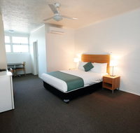 Q Express - Accommodation Redcliffe