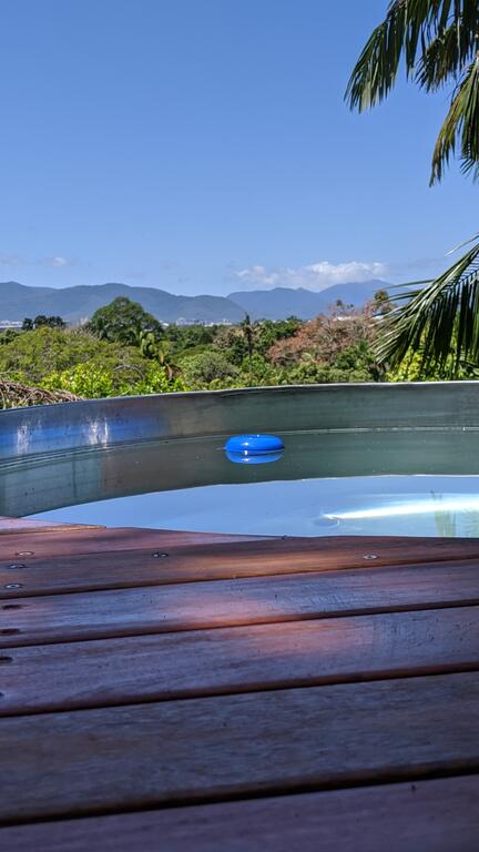 Quaint Cottage In The Edge - Accommodation Redcliffe 1
