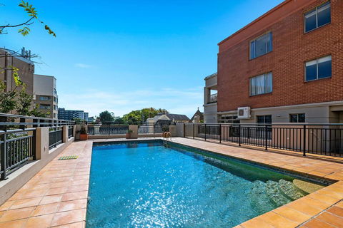Quality Apartments Camperdown - Accommodation Redcliffe 2