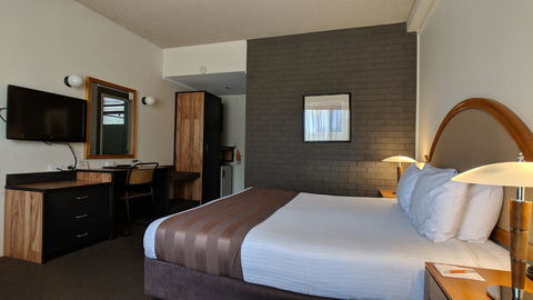 Quality Inn Dubbo International - Accommodation Redcliffe 2