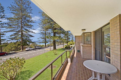 Quarterdeck 7 7 Stewart Street - Accommodation Redcliffe 1