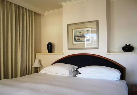 Quay West 2208 - Accommodation Redcliffe 0