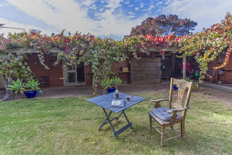 Quilters Studio - Accommodation Redcliffe 0