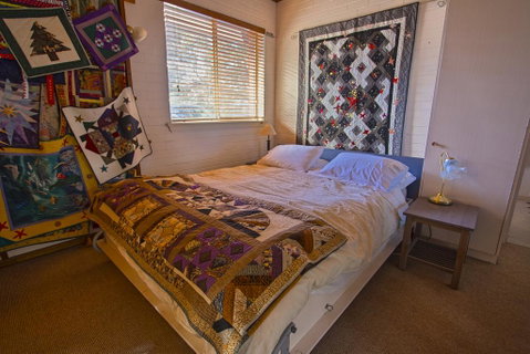 Quilters Studio - Accommodation Redcliffe 2