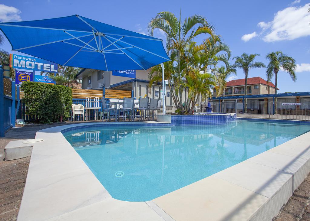 Hamilton QLD Accommodation Redcliffe