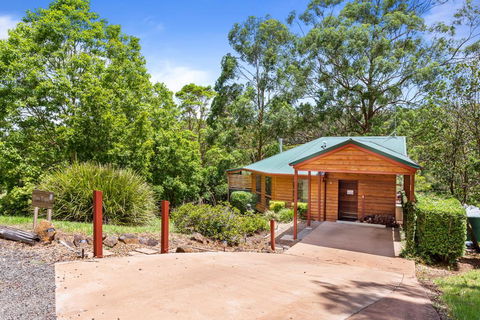 Ravensbourne Escape-Tree Tops - Accommodation Redcliffe 1