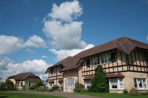 Razorback Holiday House With Incredible Views - Accommodation Redcliffe 0