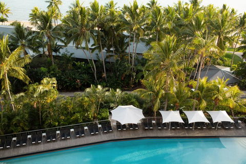 Reef View Hotel - Accommodation Redcliffe 1