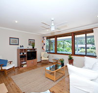 Reel Paradise - Accommodation Redcliffe