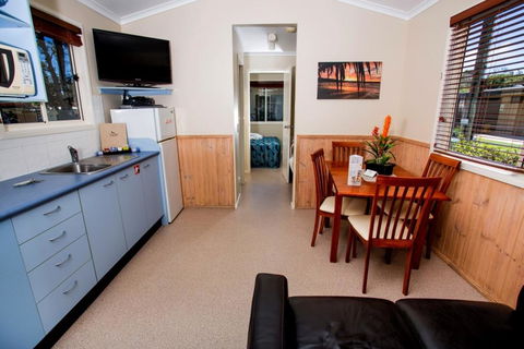 Reflections Holiday Parks Scotts Head - Accommodation Redcliffe 2