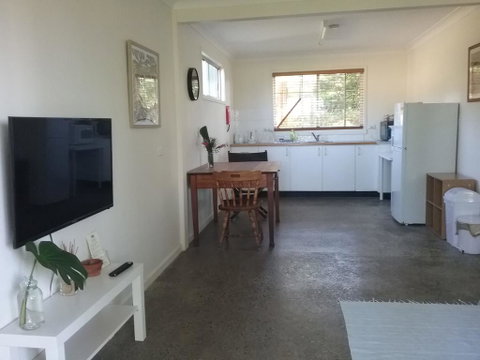 Relax & Unwind - Accommodation Redcliffe 2