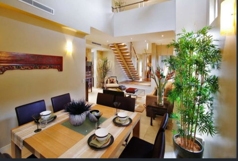 Resort Living With Private Pool Sleeps 8 - Accommodation Redcliffe 1