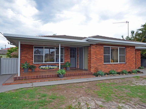 Retro@Riverview - Accommodation Redcliffe 0