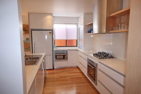 RIO GRANDE- 11B Bergalia Cres Dunbogan - Accommodation Redcliffe 1