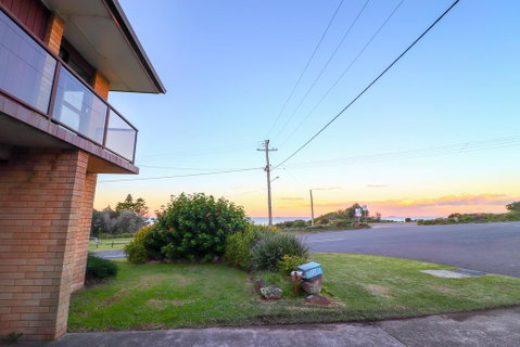 Ripples By The Sea - Accommodation Redcliffe 2