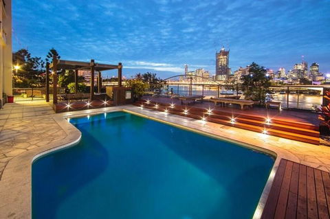 River Plaza Apartments - Accommodation Redcliffe 1