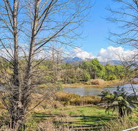 River Verse - On the Ovens - Accommodation Redcliffe