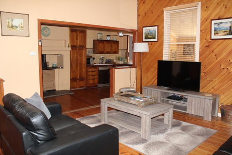 Riverleigh - Accommodation Redcliffe 1