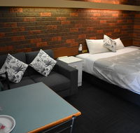 Riviana Motel - Accommodation Redcliffe