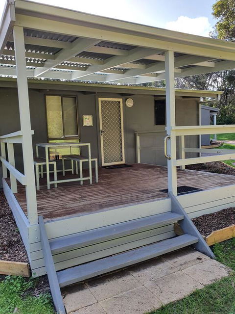 Robe Holiday Park - Accommodation Redcliffe 2