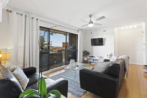 Ronald Ave, Bahia, Unit 02, 47 - Accommodation Redcliffe 1