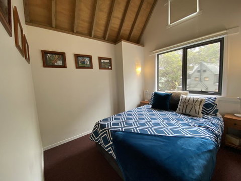 Ropers - Accommodation Redcliffe 2