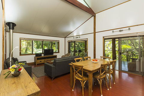 Rose Gums Wilderness Retreat - Accommodation Redcliffe 2