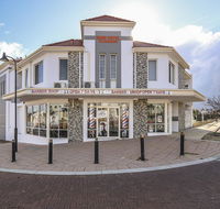 Rose Hotel Clarkson - Accommodation Redcliffe