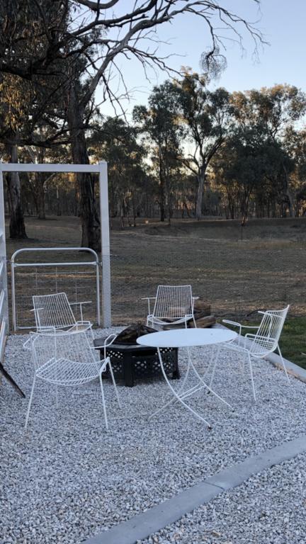 Rosewood Cottage - Accommodation Redcliffe 3