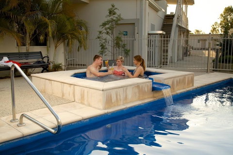 Route 66 Motor Inn - Accommodation Redcliffe 1