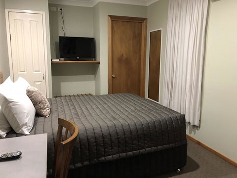 Roydons Motor Inn - Accommodation Redcliffe 3