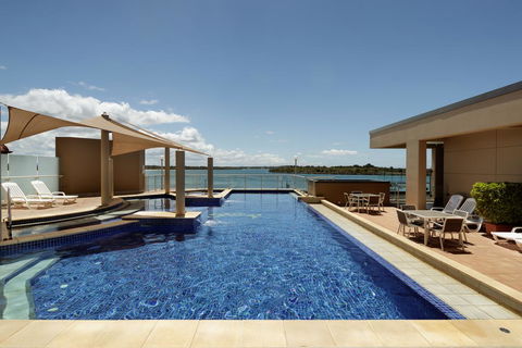 Rydges Hotel Port Macquarie - Accommodation Redcliffe 0