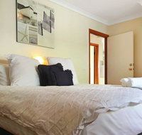 Rye 3 Great Location Shops Beach FREE Wine Wifi and Netflix - Accommodation Redcliffe