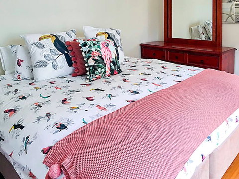 Rye 5 This Unit Suits 3 People FREE WIFI FREE NETFLIX - Accommodation Redcliffe 0
