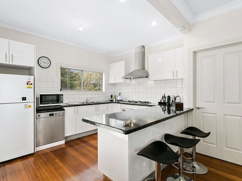 Rye Beach Holiday Home - Accommodation Redcliffe 3