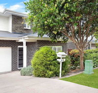 Saddleback Kiama - restful with coastal views - Accommodation Redcliffe