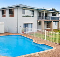 Saltwater Manor - Accommodation Redcliffe