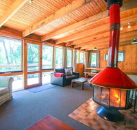 Sambar Lodge - Accommodation Redcliffe