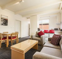 Sandbelt Club Hotel - Accommodation Redcliffe