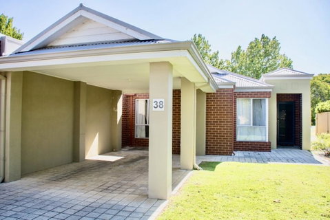 Sea Breeze - Broadwater - Accommodation Redcliffe 0
