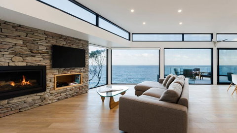 Sea Ranch - Accommodation Redcliffe 1
