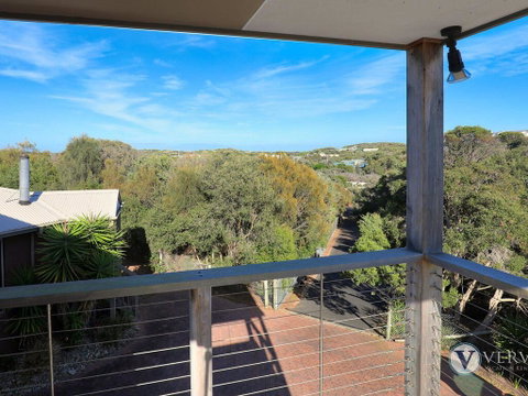 Sea Ranch - Tennis Court And Spa! - Accommodation Redcliffe 3