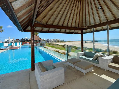 Sea Side 403 - Accommodation Redcliffe 0