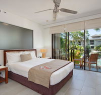Sea Temple Palm Cove Luxury Studio 212 - Accommodation Redcliffe