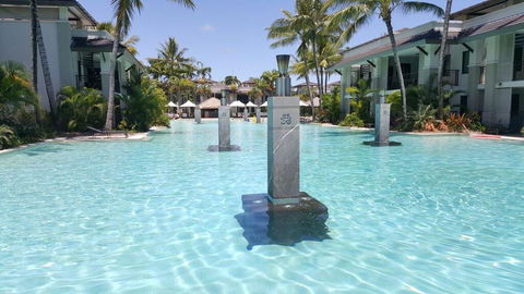 Sea Temple Port Douglas Swim Out Two Bathrooms - Direct Pool Access - Accommodation Redcliffe 0