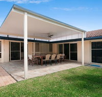 Seachange - Foxtel Netflix WiFi - Accommodation Redcliffe