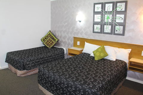 Seagulls Resort - Accommodation Redcliffe 2