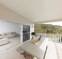 Seal Rocks Beach House ....Sugarloaf - Accommodation Redcliffe