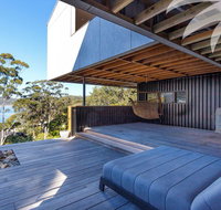 Seashells Lakeside Holiday Perfection - Accommodation Redcliffe