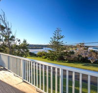 Seaside Beach House 25 Seaside Pde - Accommodation Redcliffe